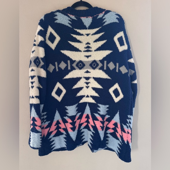 Wanna B Size S Blue and Pink Aztec Patterned Women's Sweater - Picture 2 of 5